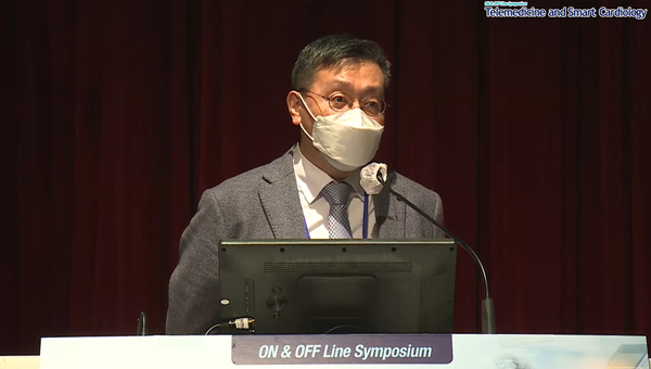 21일 대한심장학회 스마트헬스케어연구회 동계심포지엄에 참석한 대한의사협회 의료정책연구소 문석균 연구조정실장이 의협이 구상 중인 원격의료 세 가지 플랜을 소개했다.