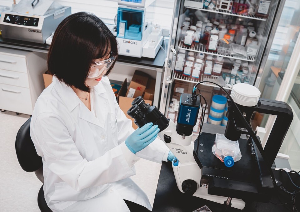 큐로셀 연구원 모습.
