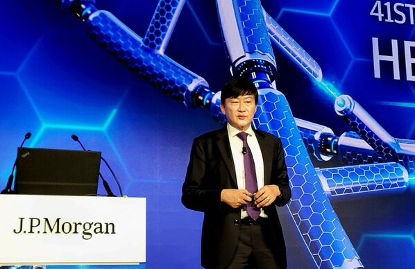 11일(현지 시간) 2023 JP모건 헬스케어 콘퍼런스 메인 트랙에서 삼성바이오로직스 존림 사장이 기업 발표를 하고 있다. 