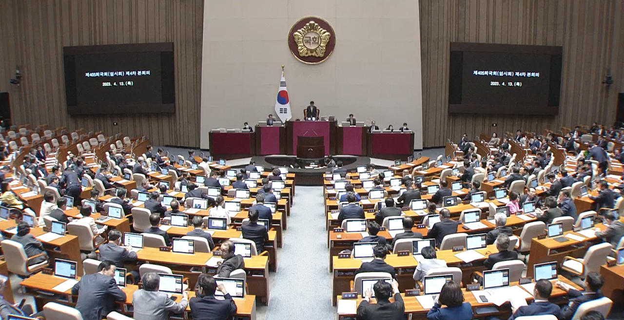 더불어민주당은 오는 27일 열리는 국회 본회의에 간호법과 면허취소법(의료법 개정안)을 상정해 처리하겠다는 입장이다(사진: 국회 방송 캡처).