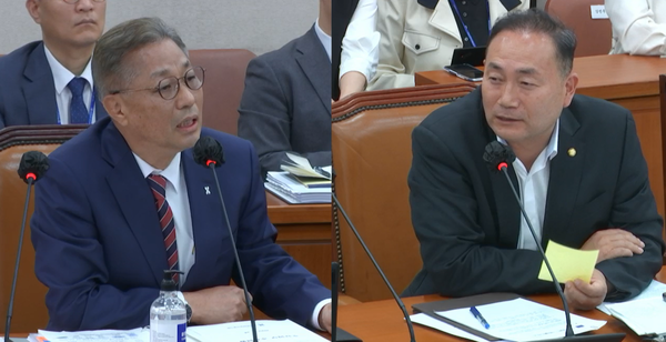 건강보험심사평가원 강중구 원장(왼쪽)은 지난 24일 국회 보건복지위원회 전체회의에서 한의사 초음파 진단기기 허용 대법원 판결에 대한 생각을 묻는 더불어민주당 김원이 의원 질문에 "급여 관련 협의를 해야 하지 않나 싶다"고 말했다(국회 인터넷의사중계 화면 캡처).