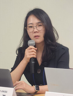 젊은의사협의체 서연주 공동대표는 "숫자에만 매몰된 쉬운 방법"으로는 필수의료 인력을 늘릴 수 없다고 했다(ⓒ청년의사).