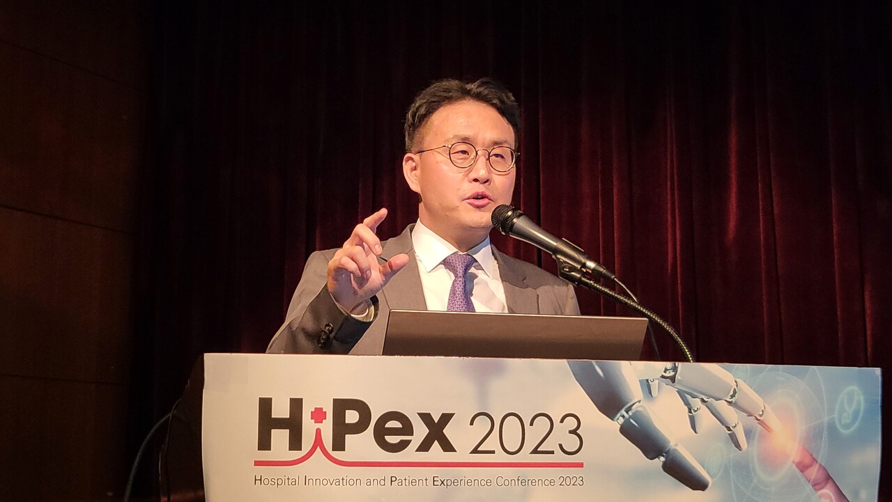국립중앙의료원 정형외과 이경학 과장은 'HiPex 2023'에서 수술 후 합병증을 획기적으로 줄이는 방법을 공유했다.