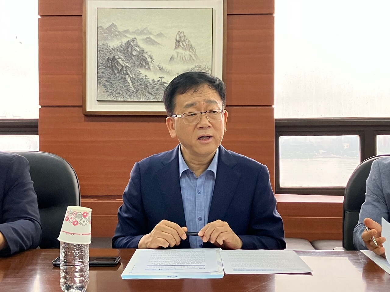 대한요양병원협회 남충희 회장은 지난 14일 기자회견을 열고 "요양병원을 배제하고 차별하는 정책으로 요양병원들이 고사 직전에 몰렸다"며 어려움을 호소했다(ⓒ청년의사).