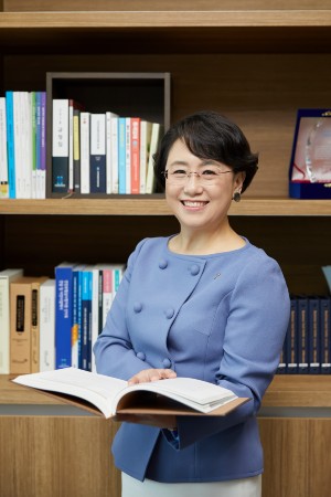 조국혁신당 5호 인재로 영입된 김선민 전 심평원장