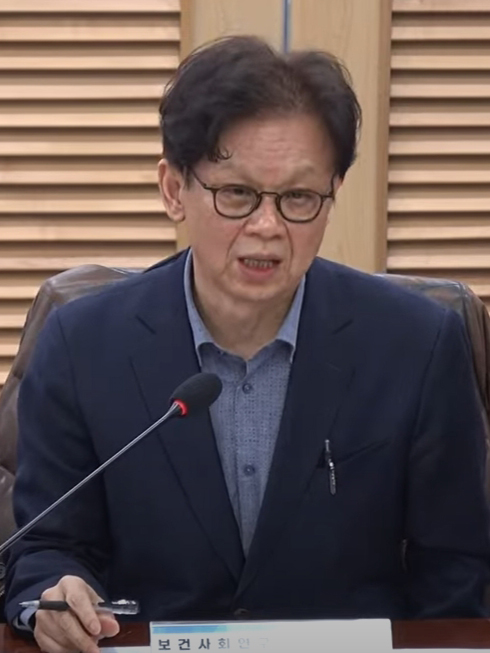 고려대 보건대학원 신영석 교수