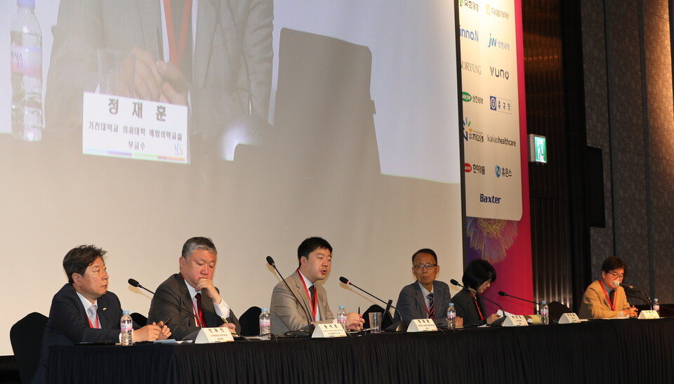 전공의 집단사직 상태가 장기화되면서 ‘전문의 중심 병원’으로 전환 필요성이 제기되고 있다(ⓒ청년의사).