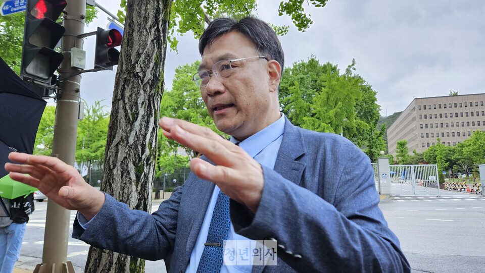 의대 정원 관련 소송을 담당하는 이병철 변호사는 7일 대한의사협회에 재판에 영향을 주는 언행은 자제하라고 했다(ⓒ청년의사).