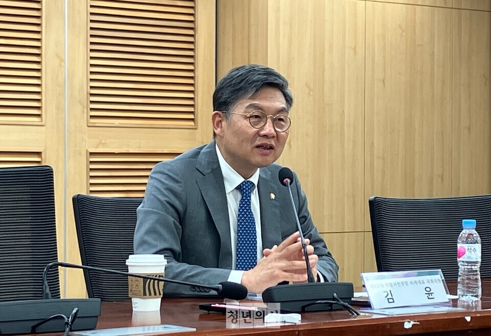 더불어민주당 김윤 의원은 1호 법안으로 지역·필수의료 해결 방안을 담은 '필수의료 패키지'를 준비하고 있다고 했다(ⓒ청년의사). 
