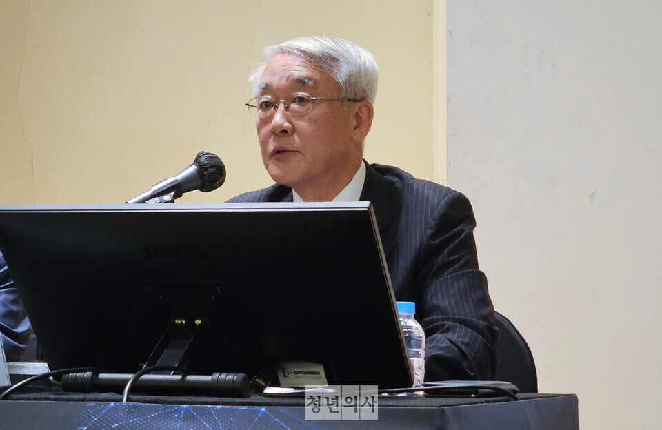 안덕선 한국의학교육평가원장은 주요 변화 평가는 원칙에 따라 진행하겠다고 했다(ⓒ청년의사).