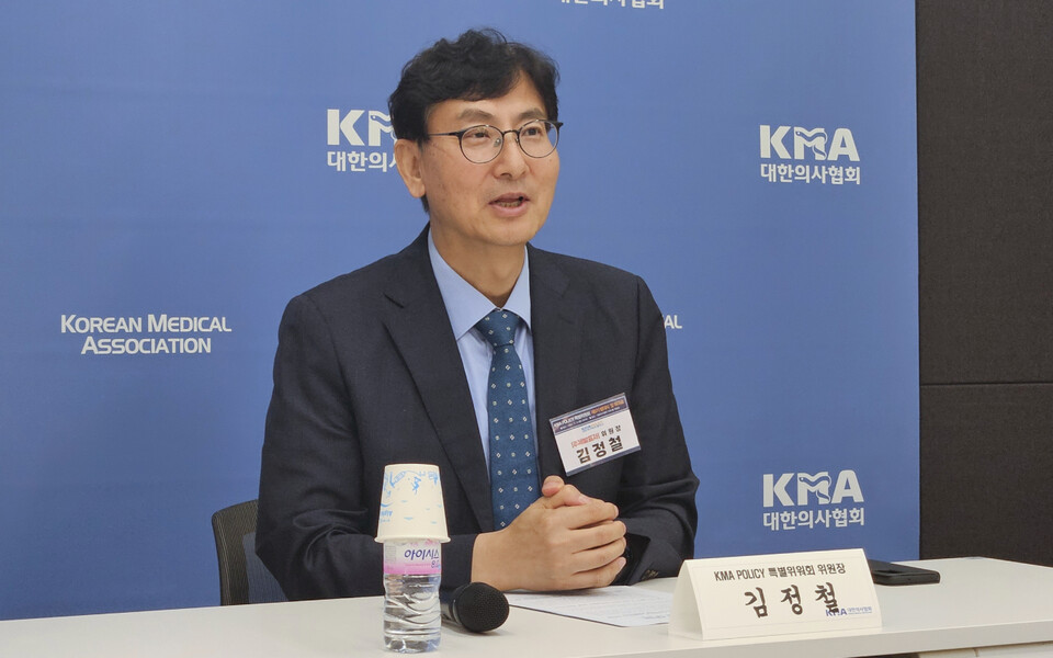대한의사협회 KMA POLICY 특별위원회 김정철 위원장은 위원회 활동을 회원에게 더 적극적으로 알리겠다고 했다(ⓒ청년의사).   