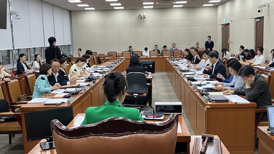 국회 보건복지위원회가 22일 법안심사소위원회를 열고 간호법안만 상정해 '원포인트' 심사를 진행했다(ⓒ청년의사).