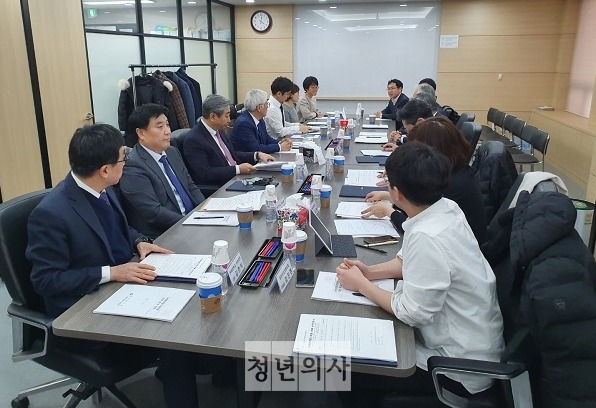 수련환경평가위원회 내 장관 지정 위원 확대로 의료계가 거세게 반발하고 있다. 사진은 지난 2기 수평위 모습.