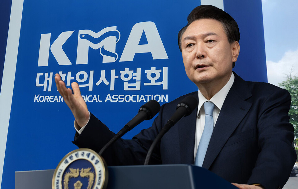 윤석열 대통령이 의대 증원을 포함한 의료개혁을 완수하겠다고 하자 대한의사협회는 "검은 속내가 있다"고 비판했다.