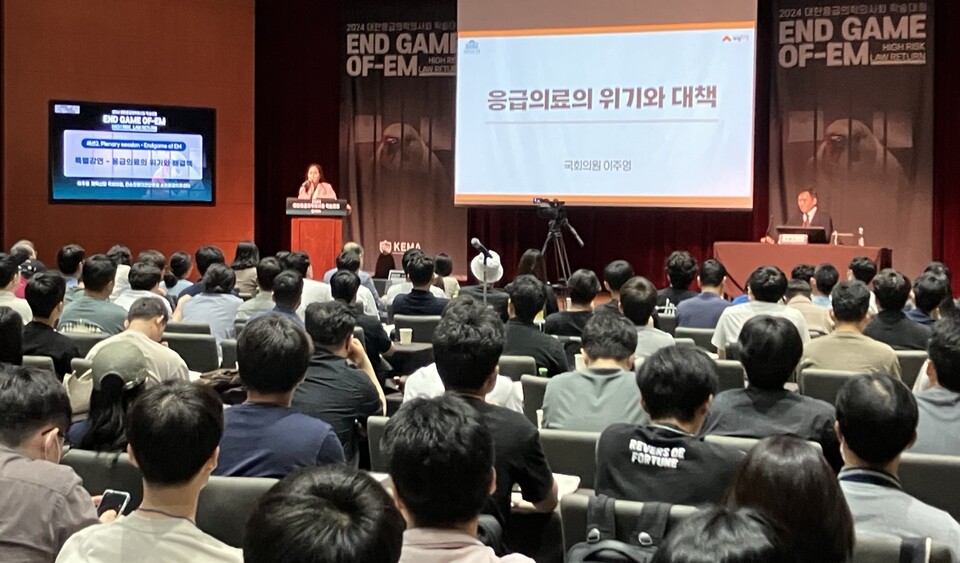 정부가 지역 완결적 의료전달체계 구축을 위한 권역책임의료기관을 지정하는 '권역 대장병원' 추진에 일선 현장에서는 형사책임 면책과 재정 투입만 이뤄진다면 지금 인프라로도 충분하다고 했다(ⓒ청년의사).