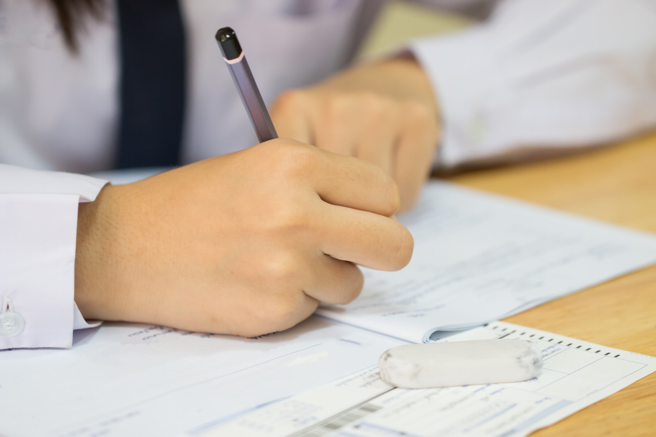 종로학원은 2023학년도 의대 중도 탈락자 수를 분석한 결과 총 201명이 의대를 중도 탈락했다고 밝혔다(사진출처: 게티이미지).