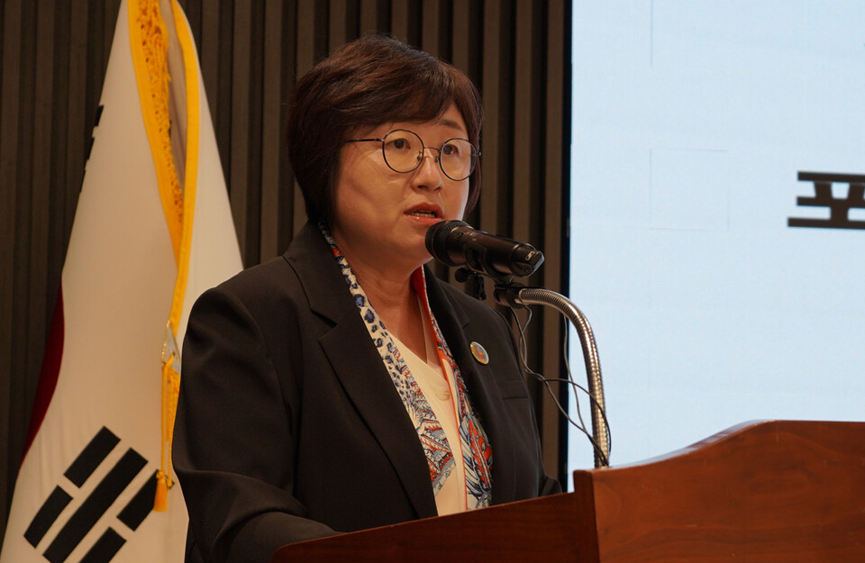 대한의사협회 최안나 대변인은 30일 브리핑에서 정부의 대화 제안을 거절하며 인력수급추계위원회도 "자문기구에 불과하다"고 비판했다(사진제공: 의협).