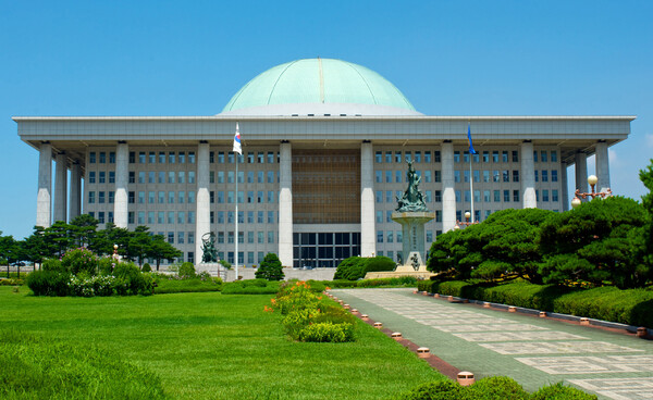 대한의학회와 한국의과대학·의학전문대학원협회(KAMC)가 여야의정협의체에 참여하기로 결정하자 정부와 정치권은 환영했다(사진출처: 게티이미지).