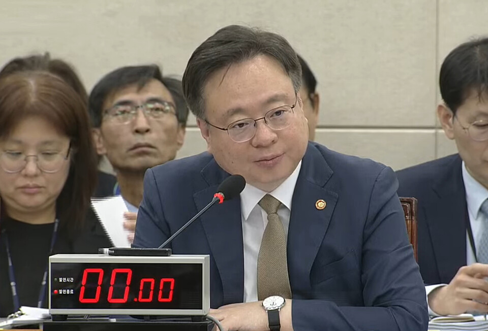 보건복지부 조규홍 장관은 23일 국회 보건복지위원회 국정감사에서 전공의 미복귀 대책으로 '플랜B'가 있다고 했다(사진출처: 국회방송 중계 화면 갈무리).