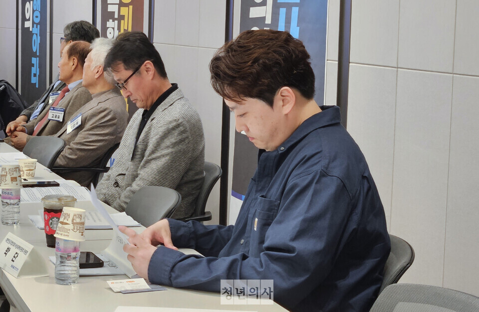 대한전공의협의회 박단 비상대책위원장은 10일 임현택 대한의사협회장 불신임을 의결한  임시대의원총회에 참석했다(ⓒ청년의사).