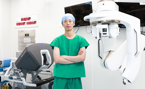 비뇨의학과 이재근 교수 (사진 제공: 충남대병원)