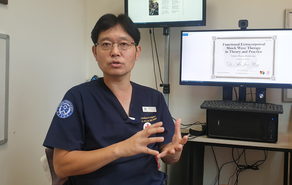 의협 한특위 이재만 부위원장은 한방 문제에서 불리한 판세를 뒤집겠다고 강조했다. 사진은 서울시의사회 정책이사 임기 중 청년의사와 인터뷰 당시 모습(ⓒ청년의사).