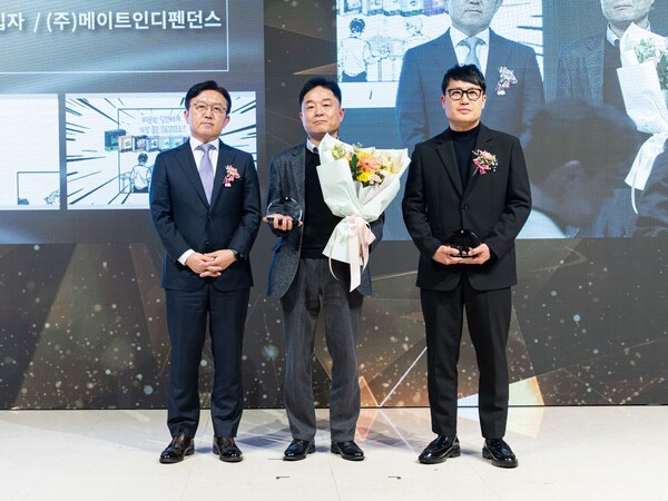 사진은 광고상을 수상한 GC녹십자 이정우 CHC 본부장.