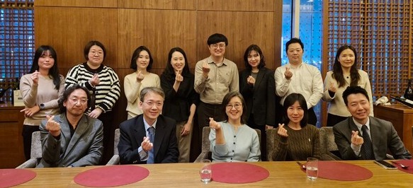 소아피부과학연구회는 그 첫발로 '소아중증 난치성 피부질환 연구 네트워크'를 구축하기로 하고 지난 12일 오프라인 모임을 가졌다.