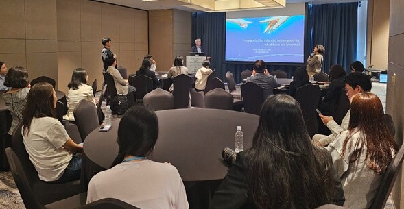 지난 24년 10월 10일 용산드래곤시티에서 개최된 제1회 '소아피부과학연구회' 모임