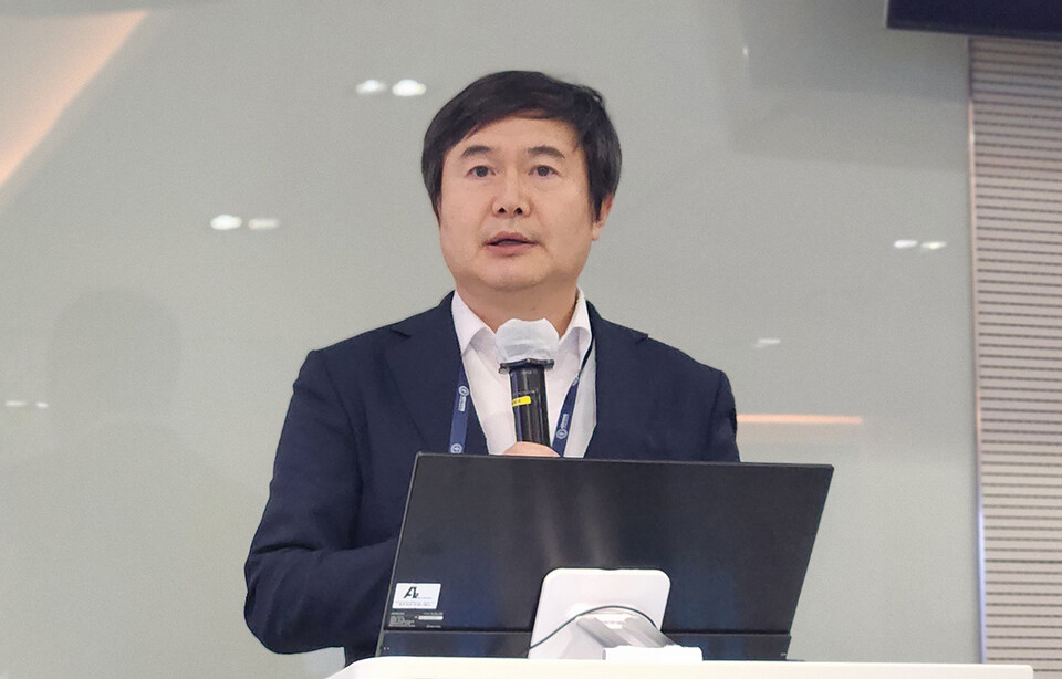 대한의학회 박용범 수련교육이사는 의학회 뉴스레터를 통해 전공의 근무시간을 주 80시간으로 유지해야 한다고 했다(ⓒ청년의사).