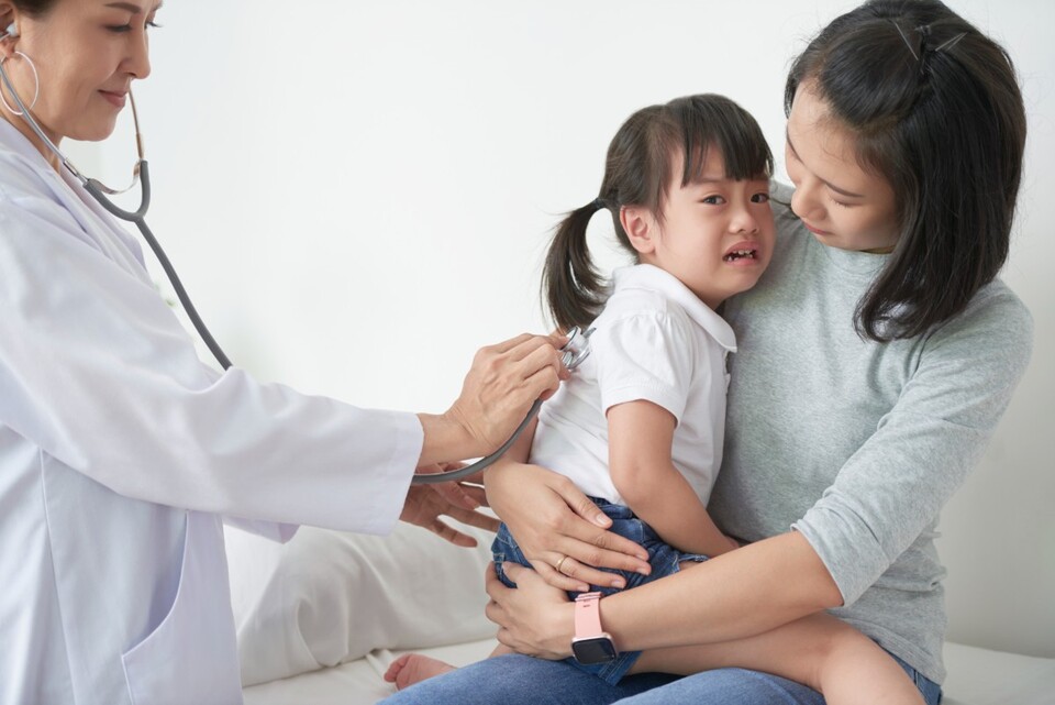 대한소아청소년병원협회가 B형 독감을 앓고 난 소아에서 횡문근융해증 합병증 발생이 증가하고 있다며 정부에 대책 수립 필요성을 촉구했다(사진출처: 게티이미지).