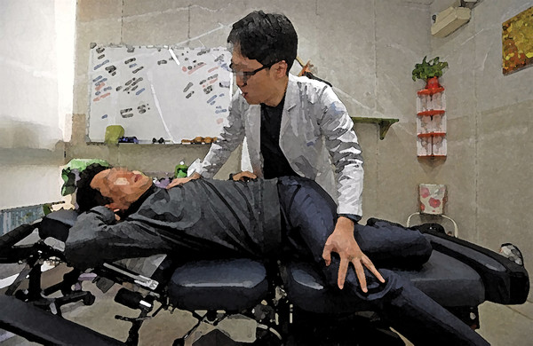 감사원 감사결과 실손보험 확대로 연간 12조9,000억원의 추가 의료비가 유발되는 것으로 나타났다. 건강보험재정이 부담하는 의료비는 3조8,000억원으로 조사됐다(ⓒ청년의사).