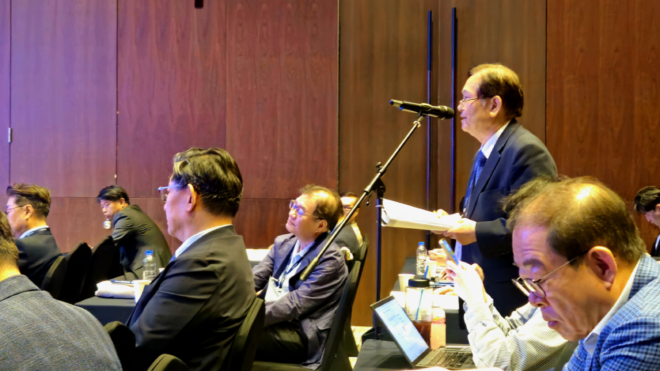 장성구 전 대한의학회장은 기성세대가 수련 현장 변화에 빠르게 대응해야 한다고 조언했다(ⓒ청년의사).