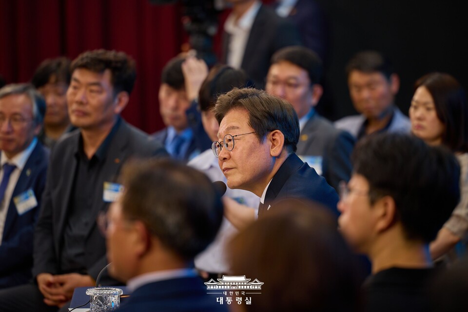 이재명 대통령이 의료계와 소통하며 의정 갈등을 풀겠다는 메시지를 내면서 의료계 기대도 커지고 있다(사진 출처: 대통령실 공식 홈페이지).