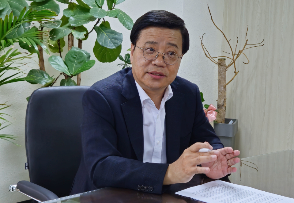 남서울대 이주열 교수는 지난 5일 언론과 만나 지역사회 일차의료 역량 강화 차원에서 간호조무사 교육 개편과 처우 개선을 다뤘다(ⓒ청년의사).