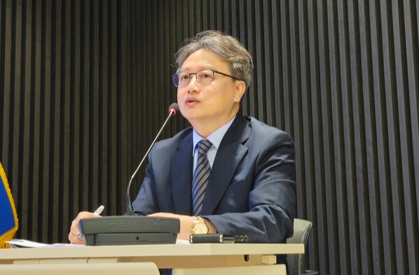 대한입원의학회 경태영 회장은 입원전담전문의 제도를 도입한 국가들의 현황을 소개했다(ⓒ청년의사)