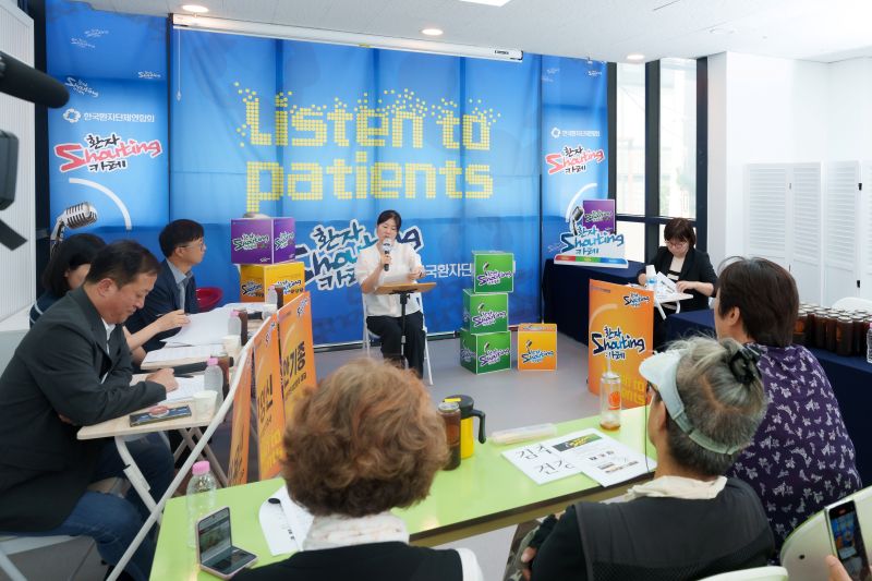 한국환자단체연합회는 지난 21일 ‘제26회 환자샤우팅카페’를 열어 의료사고 피해자의 샤우팅을 들었다고 22일 밝혔다(사진제공: 환자단체연합)