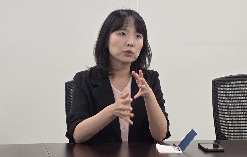 보건복지부 건강보험지불제도혁신추진단 유정민 과장은 지난 4일 전문기자협의회와 만나 '요양병원 간병비 급여화' 추진 상황에 대해 설명했다(©청년의사).