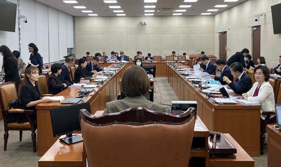 국회 보건복지위원회 법안심사제1소위원회가 전공의법 개정안을 위원회 수정 대안으로 의결했다(ⓒ청년의사). 