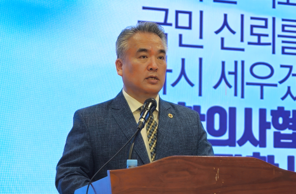 대한의사협회가 의사만 문신 시술권을 갖는 것은 부당하다는 한의계와 치과계 주장을 일축했다(ⓒ청년의사).