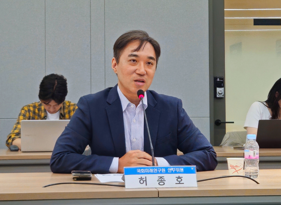 국회미래연구원 허종호 연구위원은 의료계에 지역의사제 연착륙을 주도하길 권했다(ⓒ청년의사).