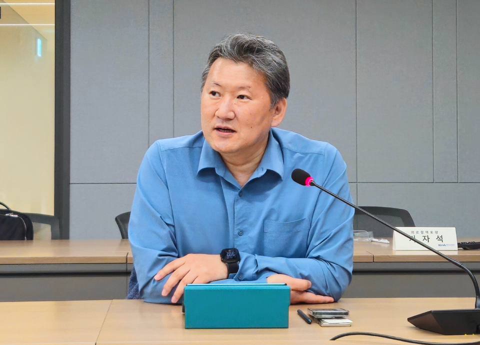 대한의사협회 김창수 정책이사는 지역의사제가 목표도 대상도 모호하다며 제도 한계를 비판했다(ⓒ청년의사).