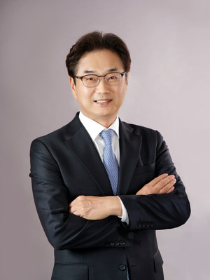 Hee-mok Won, President of Pharmaceutical Bio Association