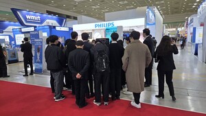 "작년과 비슷한 AI 기술 아쉽다"...전공의 눈에 비친 KIMES 2026의 명암 - 뉴스 썸네일 이미지