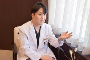 깐깐한 피부과 원장이 '쥬베룩i 정품 인증 캠페인'에 참여한 이유 - 뉴스 썸네일 이미지