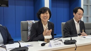 식약처 'CHORUS', AI 의약품 심사 체계 구축 나선다…전담 소분과 신설